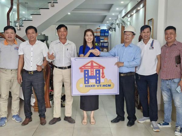 BCH Hội thầu xây dựng VT - TP.HCM thăm CÔNG TY TNHH TƯ VẤN XÂY DỰNG SƠN TRƯỜNG