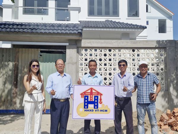 BCH Hội Thầu Xây Dựng VT-HCM thăm NHÀ THẦU LỢP NGÓI ĐẠI PHÁT